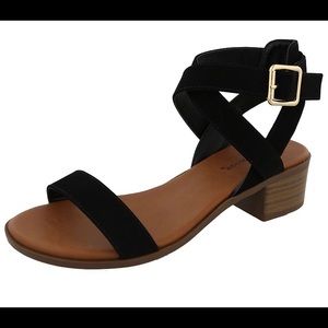 Open toed heeled black sandal